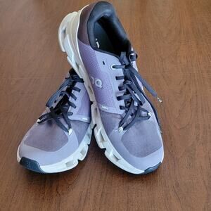 On Men's Cloudflyer 4 Helion Cloudtec Mens Running Shoes size US W 10, EUR 42